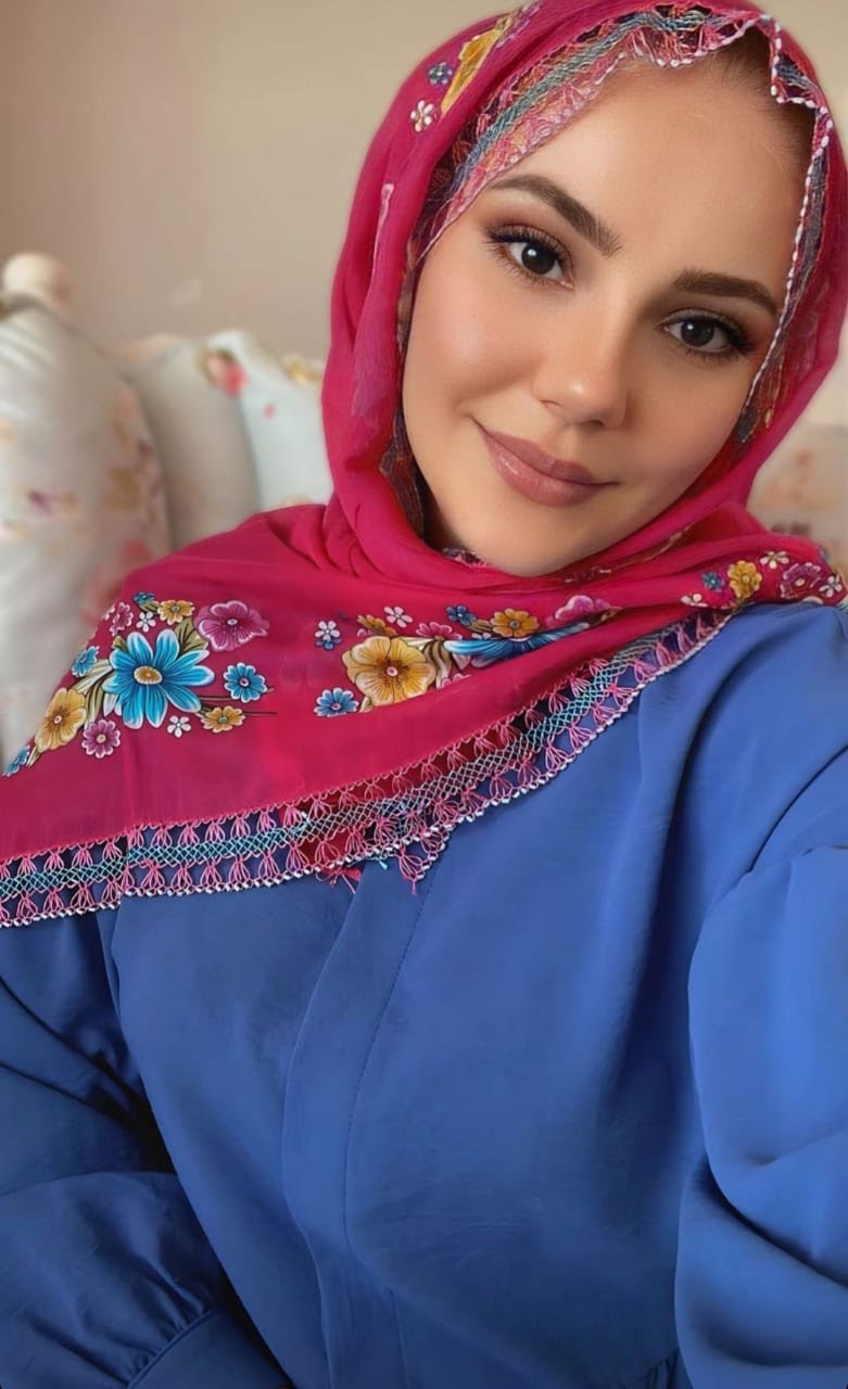 Bağlarbaşı Doyumsuz Escort Bayan İdil